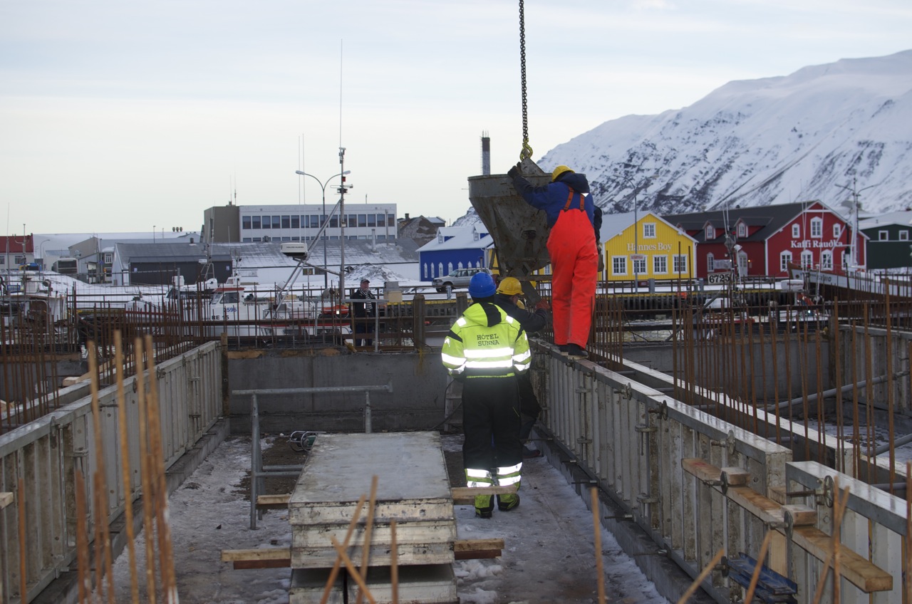 framkvæmdir við Hótel Sunnu