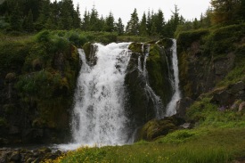 Leyningsfoss 